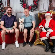 Merry Christmas! 👴🏼🐩💁🏼‍♂️🎅🏼